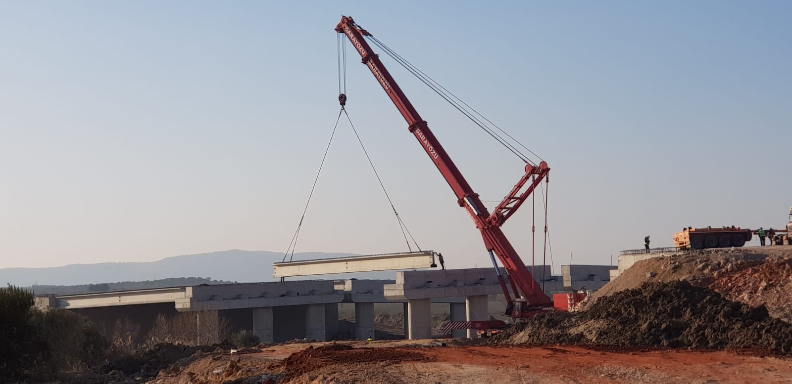 Bilecik Mekece Projesi   ( 120'LİK 220 Adet Öngermeli Kiriş İmalatı )